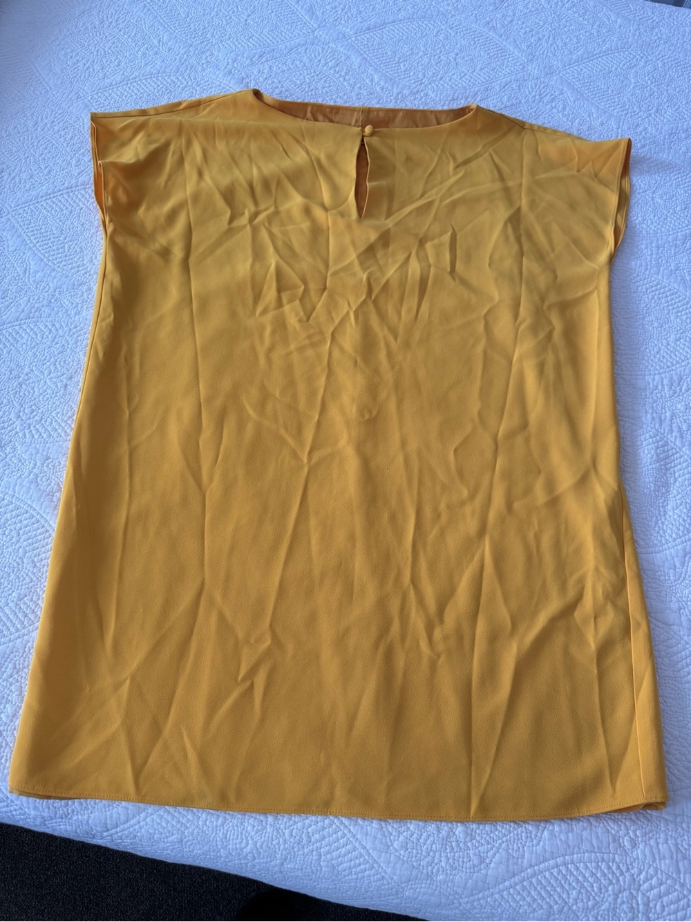 Trina Turk Mustard Yellow Short Sleeve Mini Dress